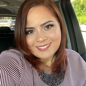 Meet your Posher, Eve